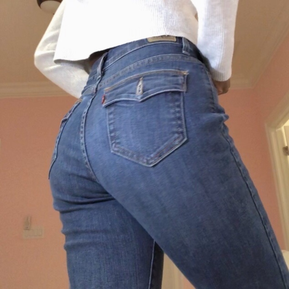 Levi Strauss Perfectly Slimming Boot Cut 512 Jeans